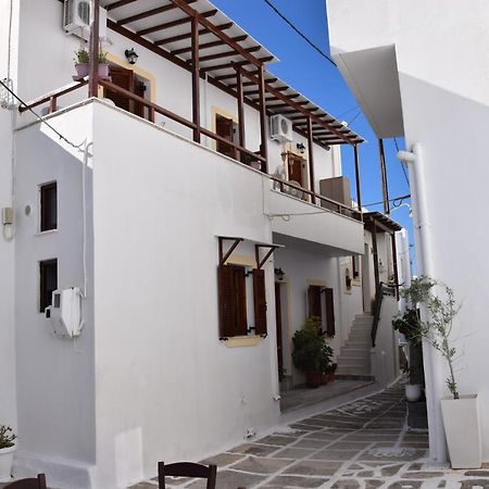 דירות פארוס Naoussa Center Cycladic House מראה חיצוני תמונה