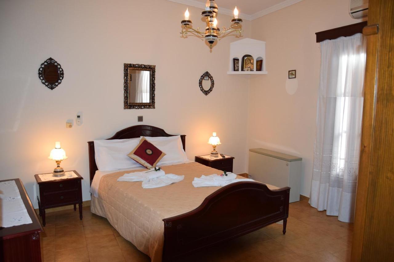 דירות פארוס Naoussa Center Cycladic House מראה חיצוני תמונה