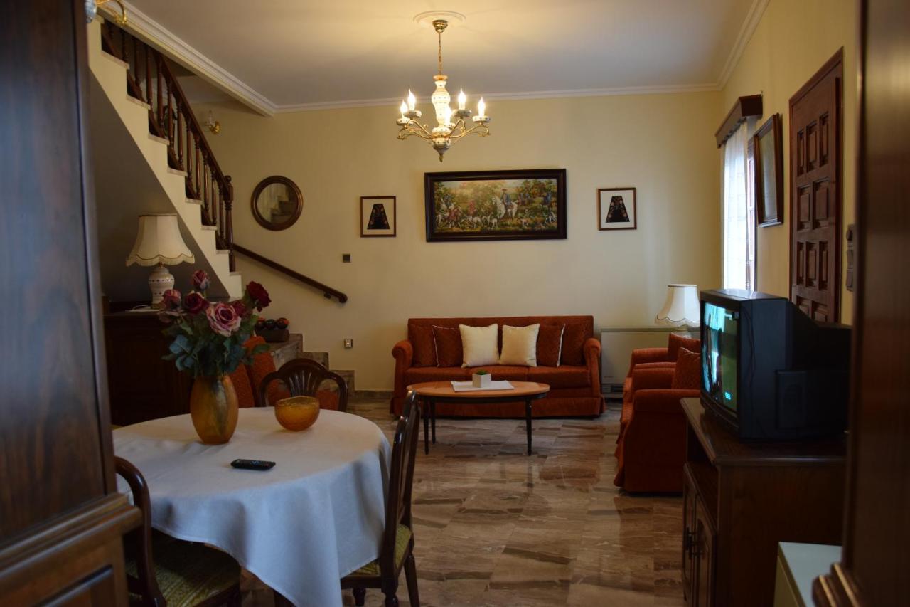 דירות פארוס Naoussa Center Cycladic House מראה חיצוני תמונה