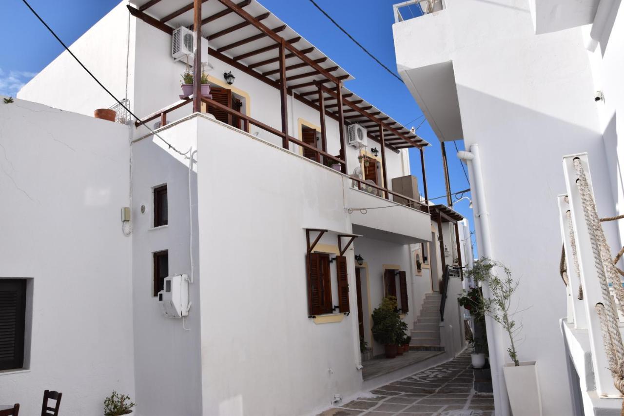 דירות פארוס Naoussa Center Cycladic House מראה חיצוני תמונה